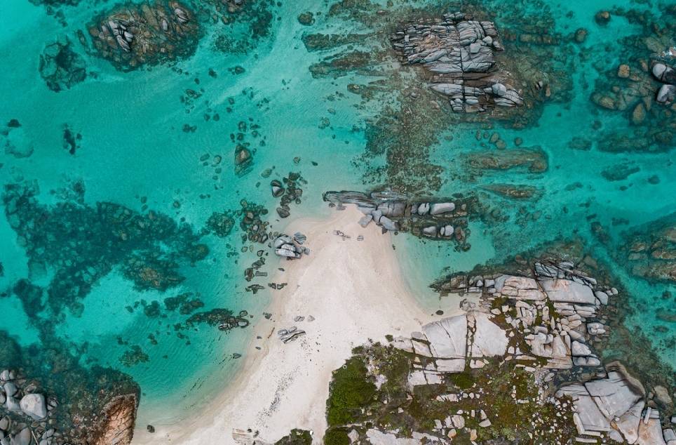 plage ile lavezzi